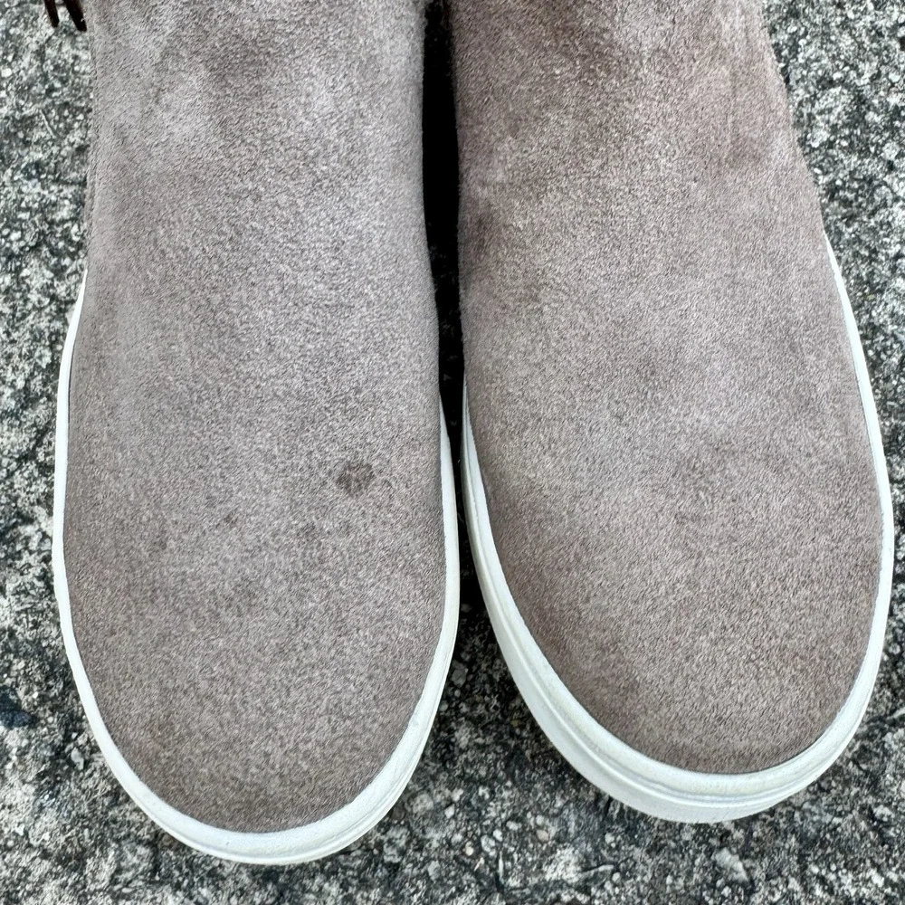 Sofft Women's Sz 8 M‎ Britton Casual Sneaker W/ Side Zip In Taupe Suede W/ Spot